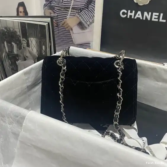 First Bag Ru CHANEL MINI BAG FLAP 0520